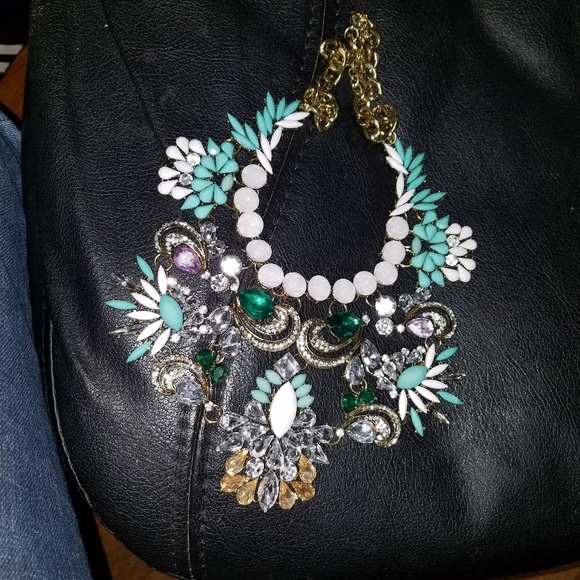 Necklace - Picture 5 of 5